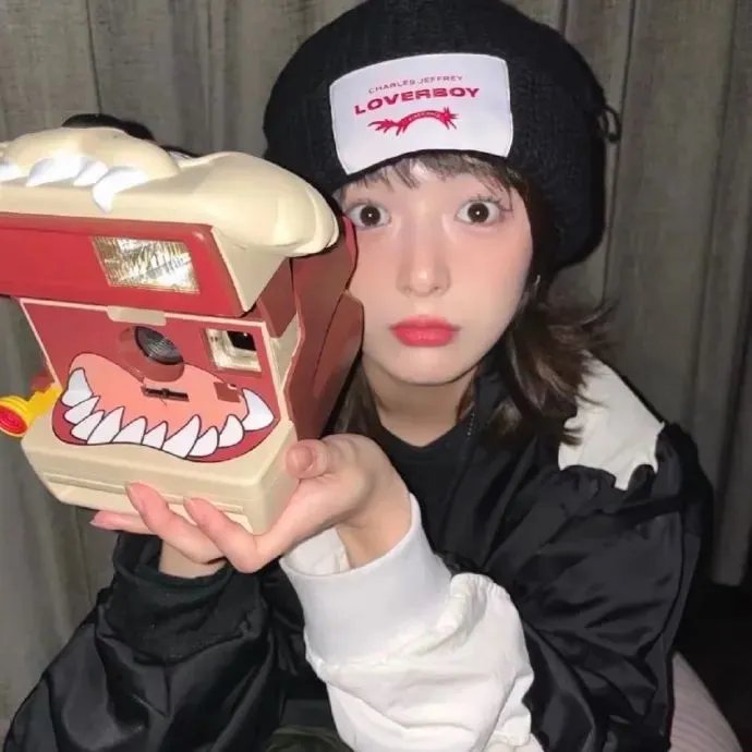 触不可及