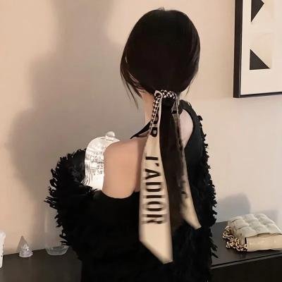 濶少艳福